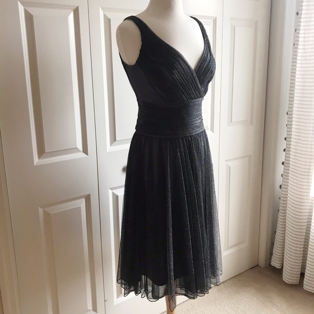 Cocktail dress. Holidays. Evening. Prom. Wedding.